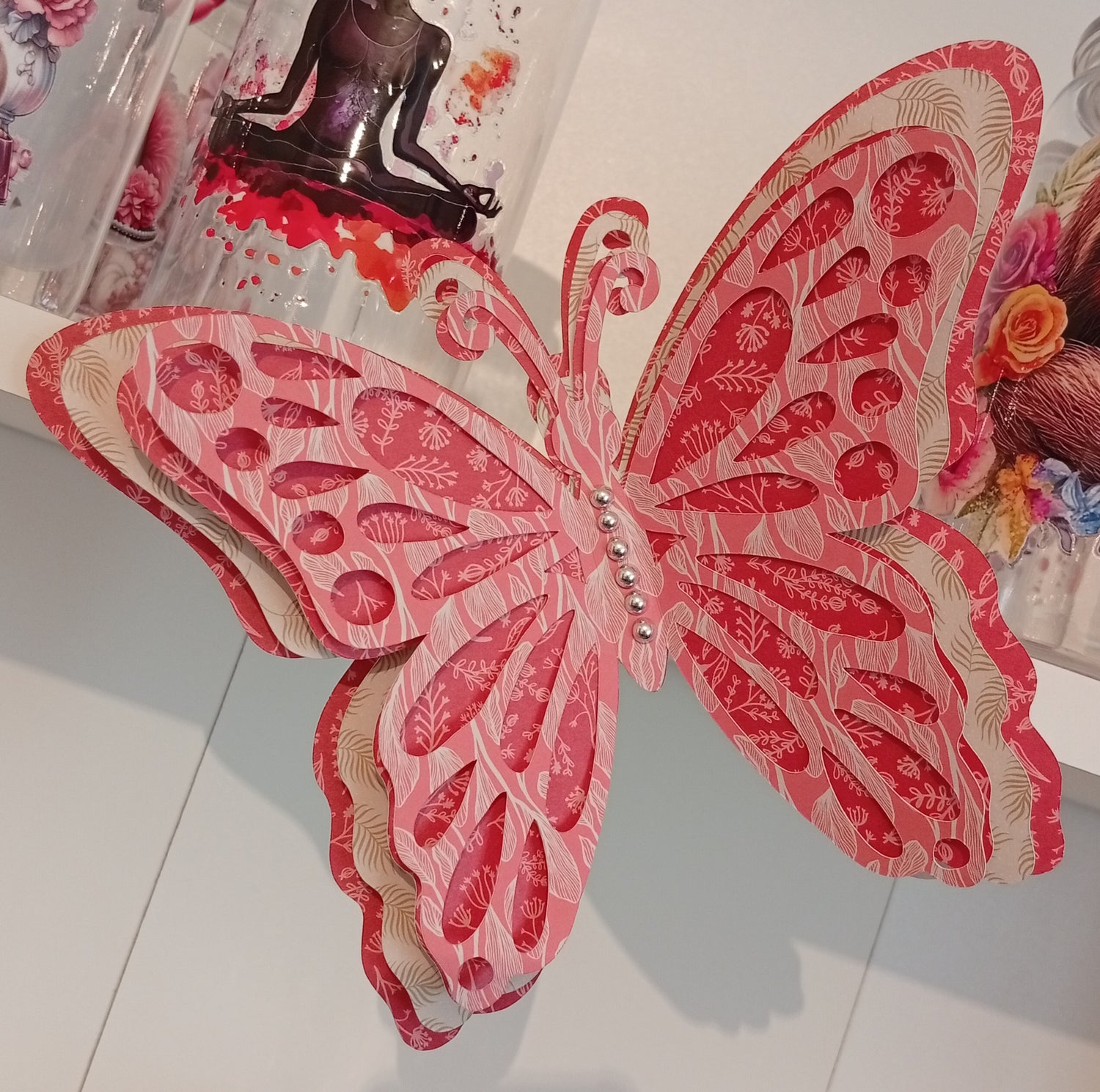 Création papier cartonné sans cadre