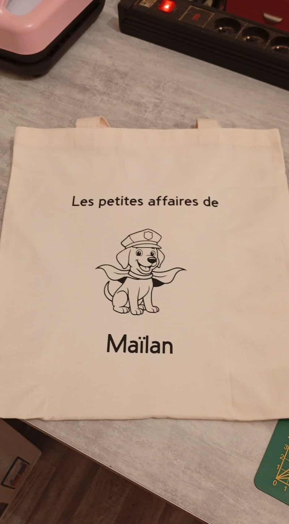 👜 Tote bag personnalisé – Les petites affaires de…