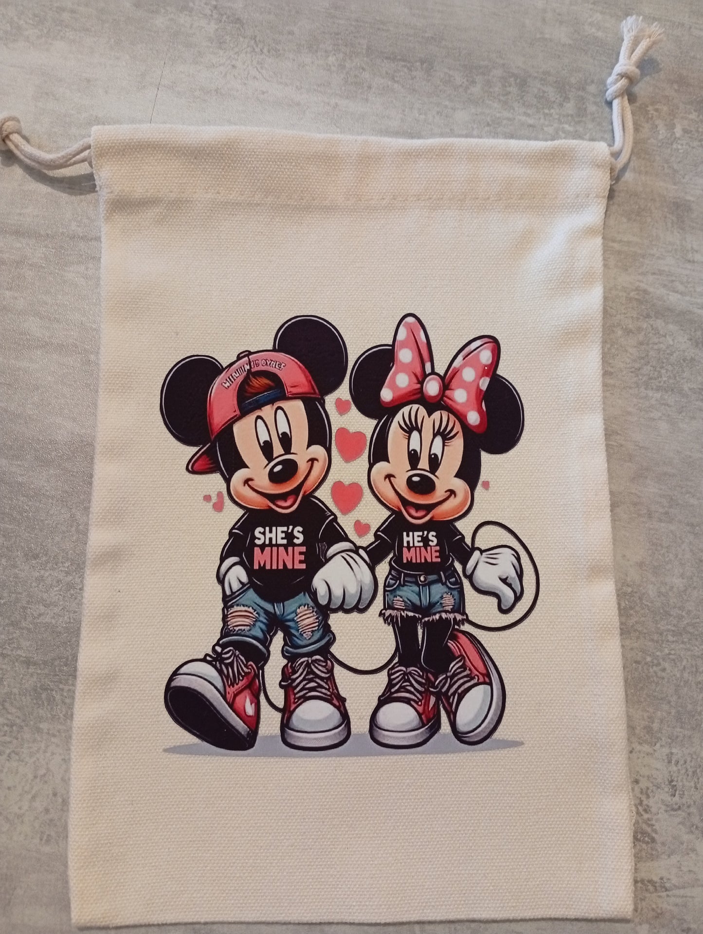 Pochon  avec cordon de serrage