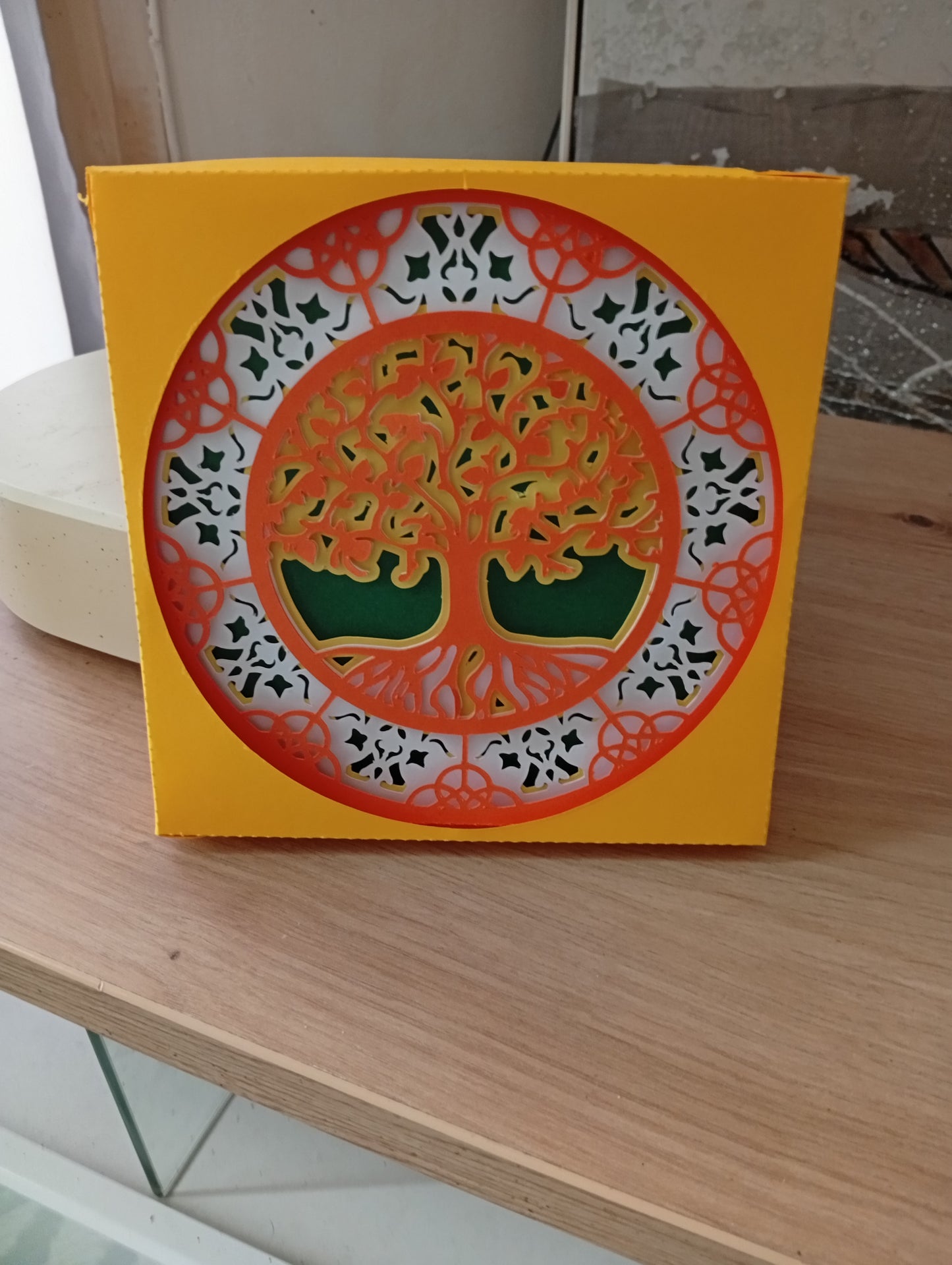 🌳 Création artisanale – Arbre de vie en papier découpé